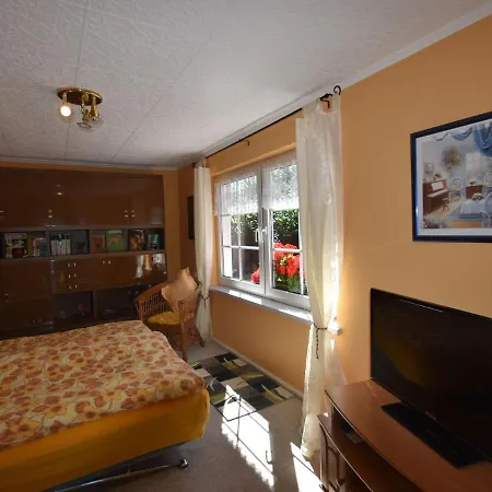 펜션 Cozy Bungalow In With Terrace *